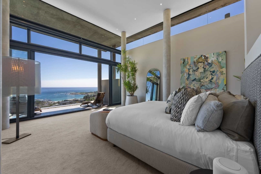 3 Bedroom Property for Sale in Camps Bay Western Cape